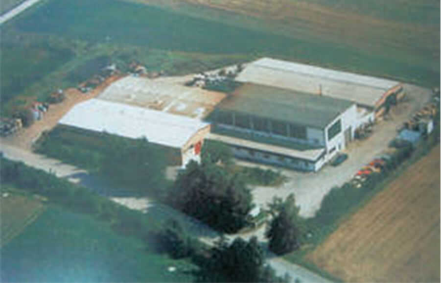 new production halls in Kirchhardt-Berwarngen